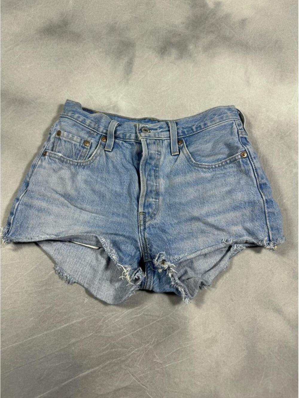 Levi’s 501 W25 High Rise Denim Cutoff Micro Shorts Light Wash Button Fly